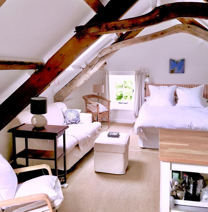The Attic Apartment, Quay Street Studios Cardigan Εξωτερικό φωτογραφία