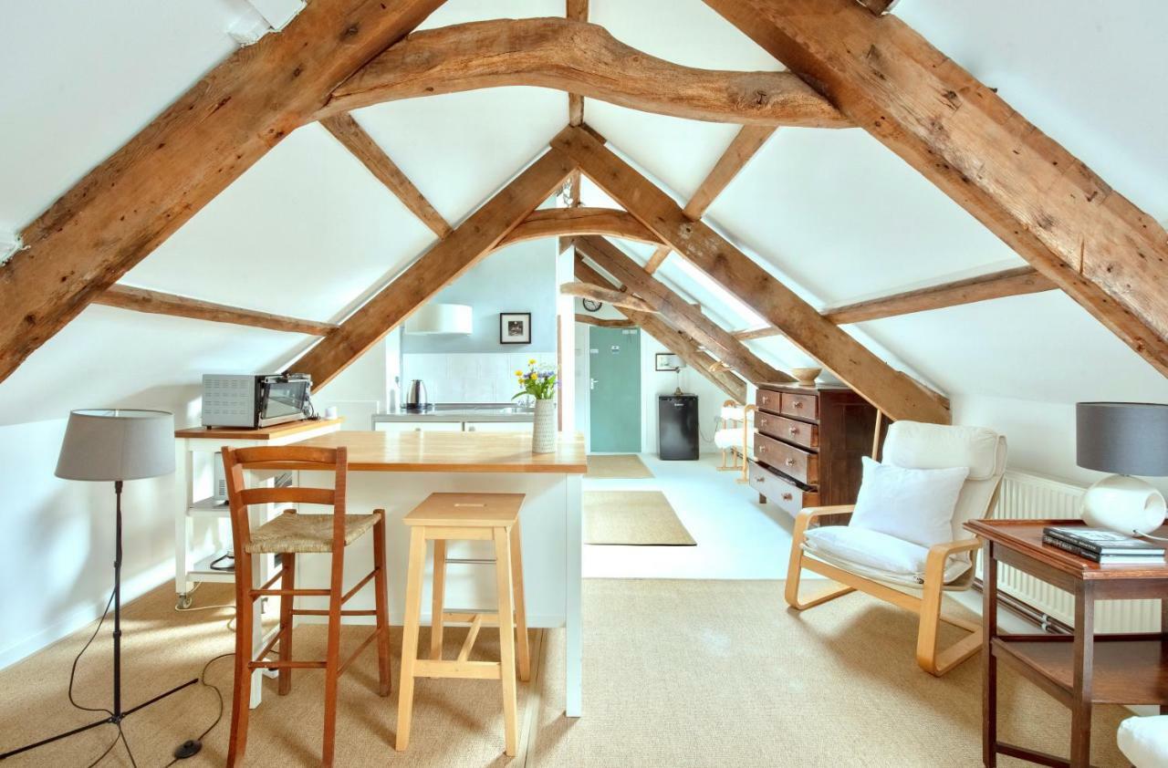 The Attic Apartment, Quay Street Studios Cardigan Εξωτερικό φωτογραφία